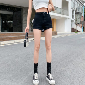 Women’s high-waist denim short shorts black color" "Butt-lifting slim-fit shorts for women" "Women’s black summer denim shorts" "Fashion denim shorts with acrylic lining" "Women’s trendy short shorts high waist"